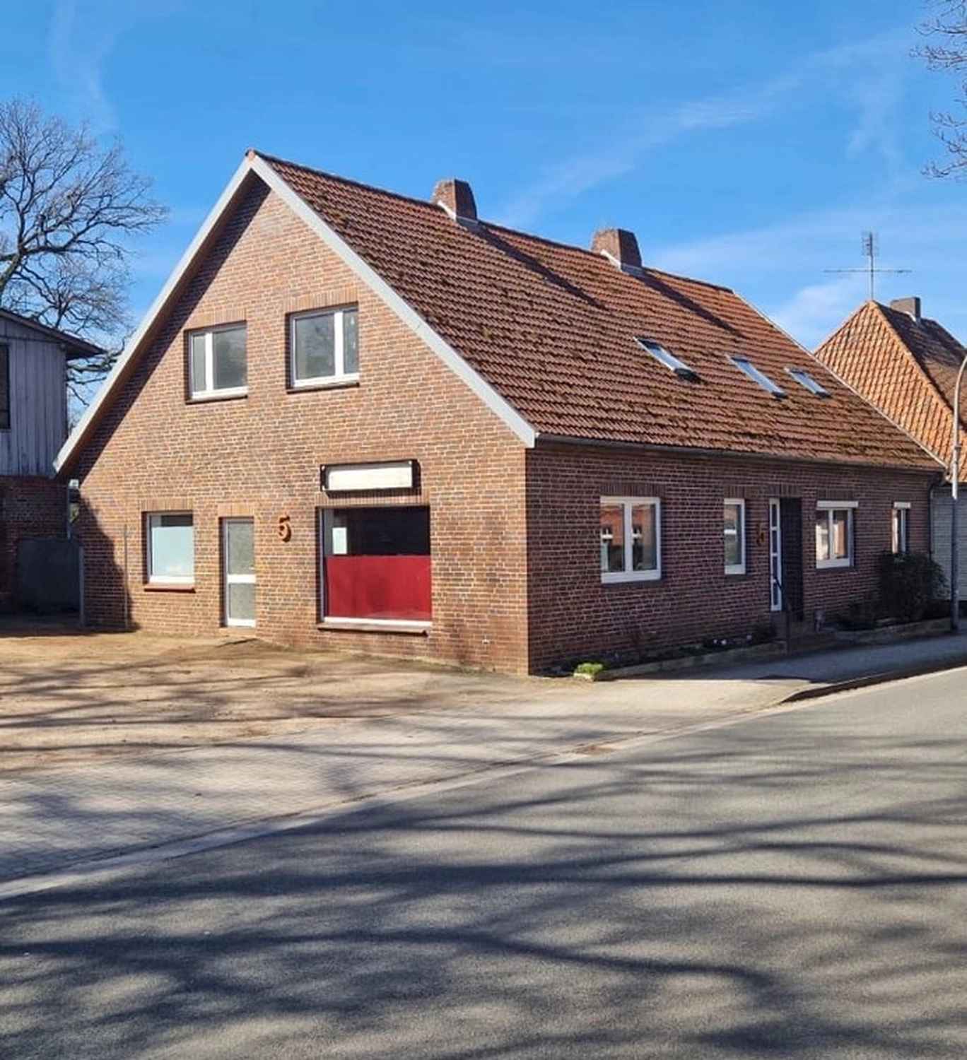 A.v.d.H Haushaltsauflösungen und Gewerbeauflösungen - Kostenlose Immobilienberatung - Große industrielle Schrottmetallrecyclinganlage.